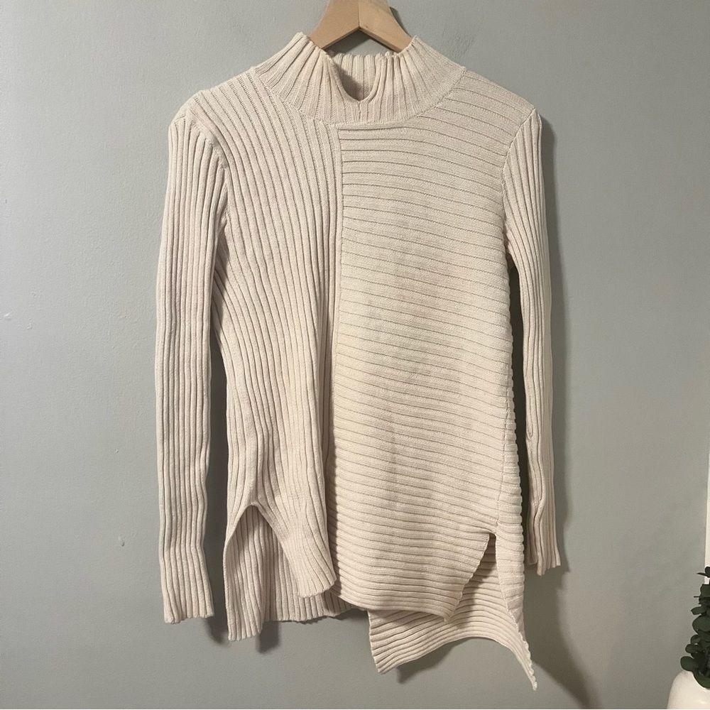 Cabi Ivory Ribbed D-Ring Split Back Sweater 3363 - image 3